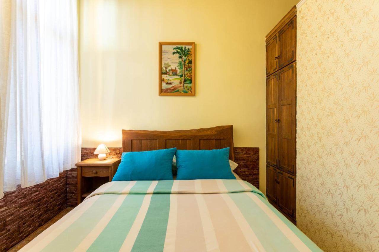 Kuca Za Odmor Baranjski Dvori Hotel Zmajevac Exterior foto